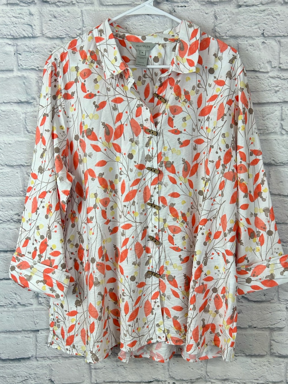 Multiples XL Orange Floral Leaf Print Rayon Tunic Top Toggle Buttons Pockets